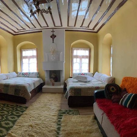 Ανδρομέδα: Παραδοσιακό Κατάλυμμα Villa Papingo Dış mekan fotoğraf
