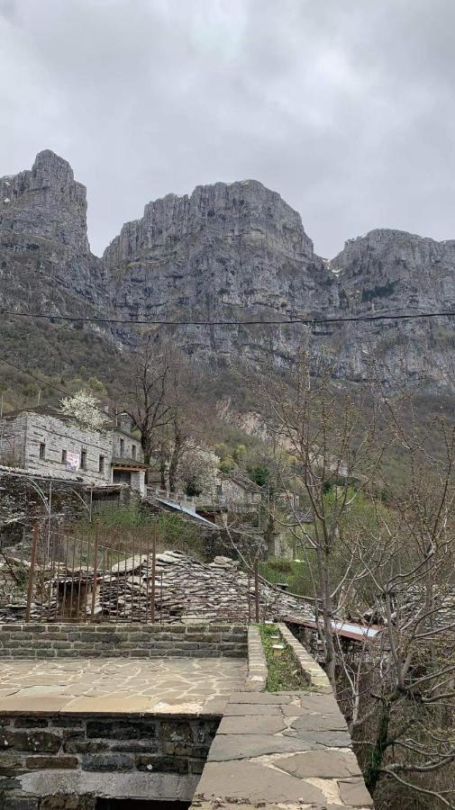 Ανδρομέδα: Παραδοσιακό Κατάλυμμα Villa Papingo Dış mekan fotoğraf