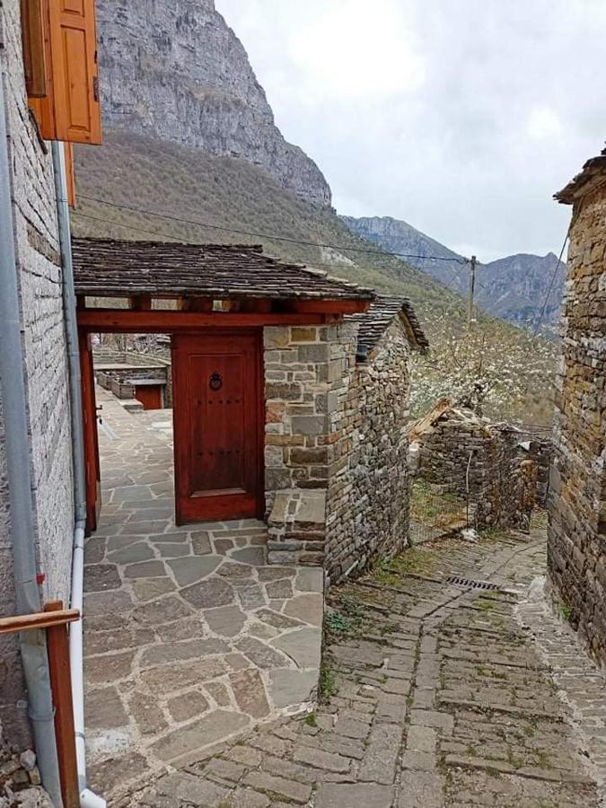 Ανδρομέδα: Παραδοσιακό Κατάλυμμα Villa Papingo Dış mekan fotoğraf