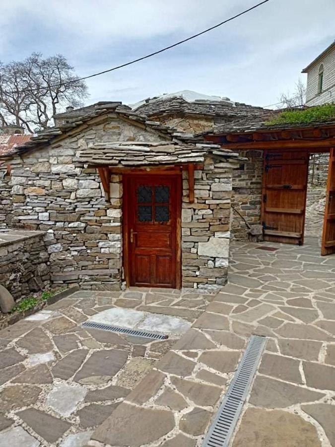 Ανδρομέδα: Παραδοσιακό Κατάλυμμα Villa Papingo Dış mekan fotoğraf