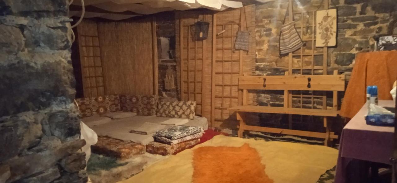 Ανδρομέδα: Παραδοσιακό Κατάλυμμα Villa Papingo Dış mekan fotoğraf